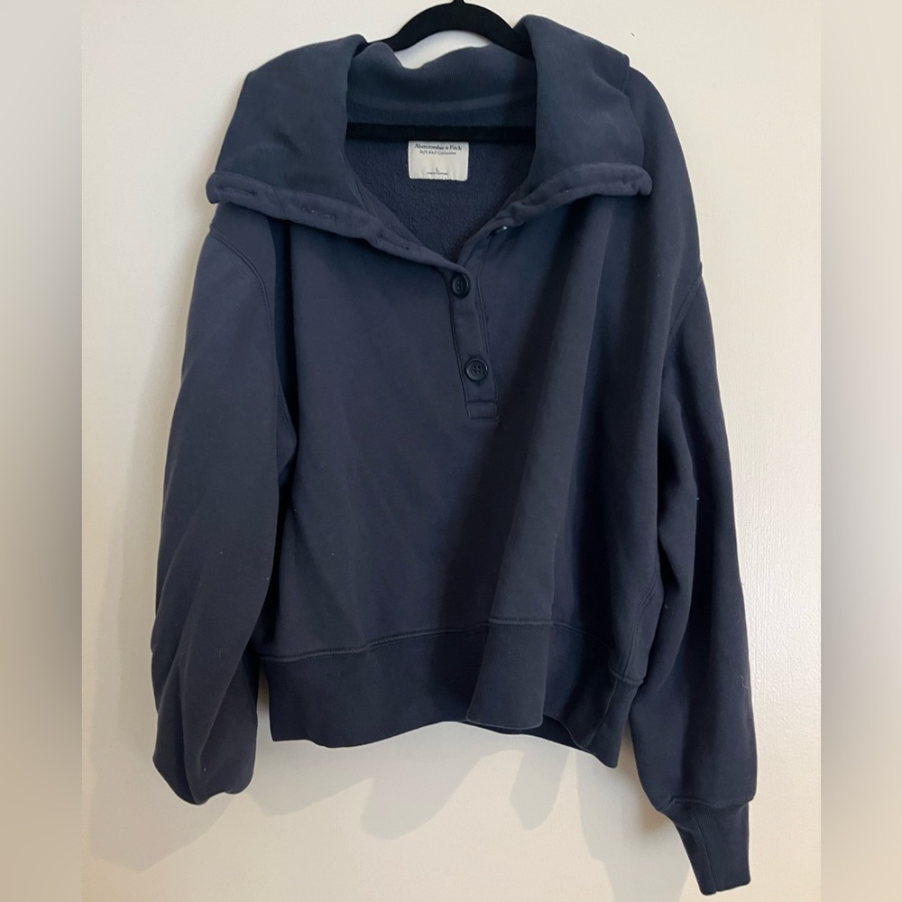 Abercrombie Cropped Slouchy Sweater with Henley Buttons and Collar